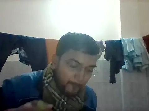 bigvorn6 online show from December 2025 03:38:02 PM