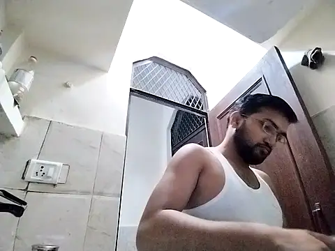 bigvorn6 online show from April 2026 01:37:01 PM