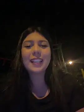 Maii chan online show from January 2025 04:25:01 AM