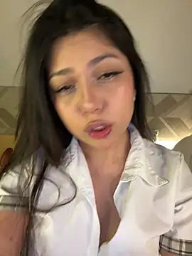 Maii chan online show from March 2026 03:44:01 AM