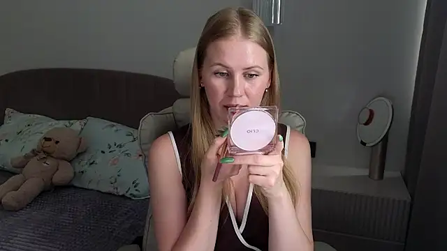 IsabelAllen online show from July 2026 12:06:02 PM