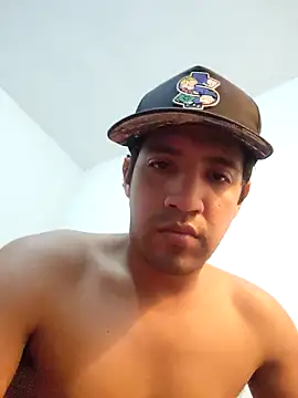 LiosArmando420 online show from December 2025 09:58:02 PM