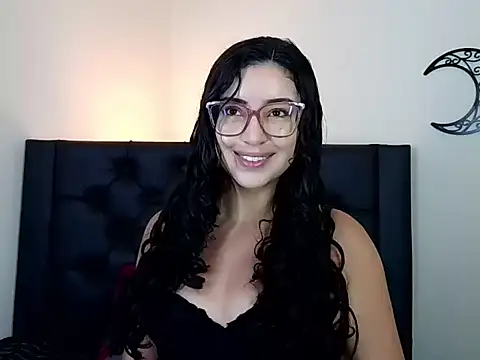 EvoletFMK online show from February 2026 05:24:02 PM