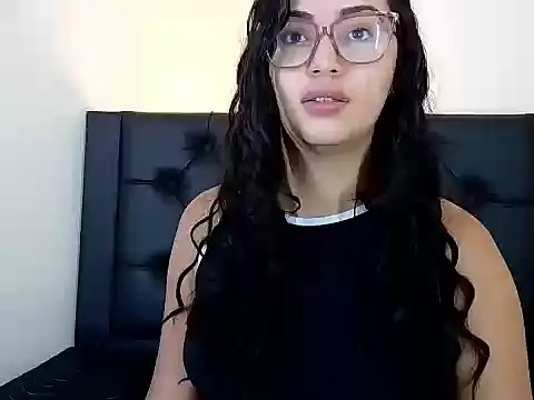 EvoletFMK online show from February 2026 06:05:02 PM