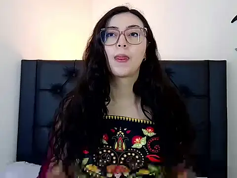 EvoletFMK online show from February 2026 05:24:01 PM