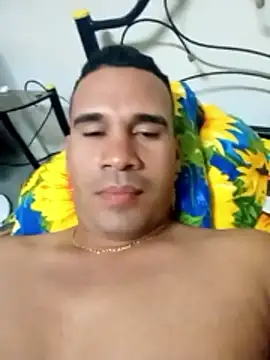adriel perez online show from May 2026 01:26:08 AM