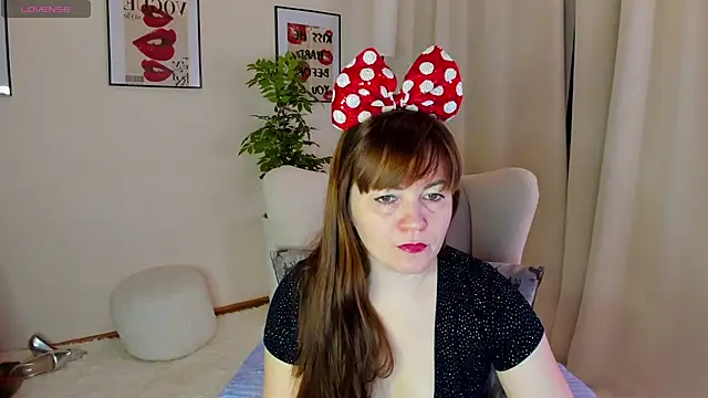 Snapshot of VanessaSmuth chatting on December 2025 02:01:01 AM VanessaSmuth online show from December 2025 02:01:01 AM