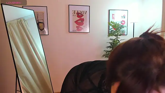 Snapshot of VanessaSmuth chatting on September 2025 01:53:02 AM VanessaSmuth online show from September 2025 01:53:02 AM