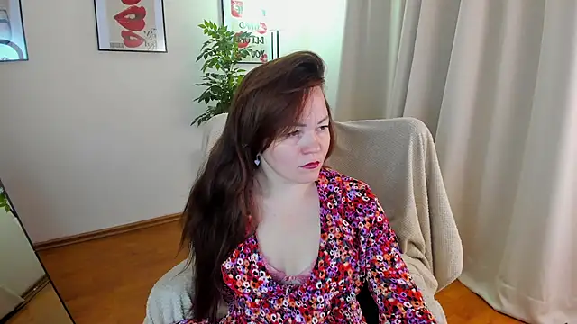 VanessaSmuth online show from October 2025 01:40:01 AM