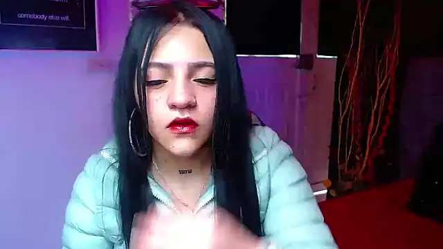 Violettasquirt online show from January 2026 01:49:02 PM