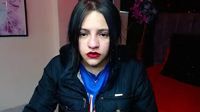 Violettasquirt online show from November 2025 01:27:02 PM