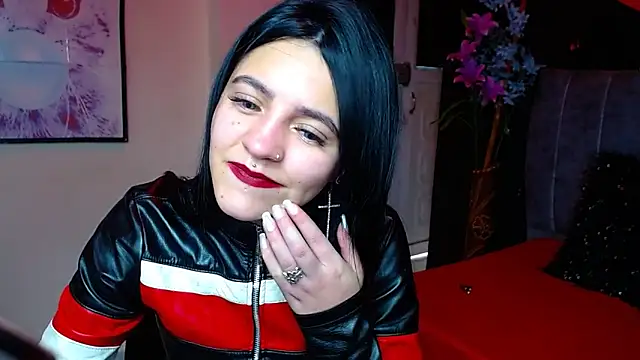 Violettasquirt online show from November 2025 01:37:02 PM