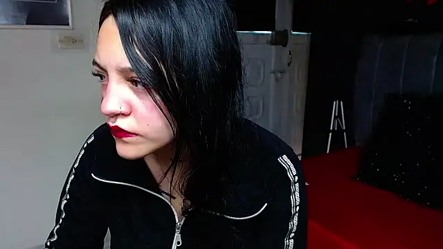 Violettasquirt online show from February 2026 04:29:01 PM