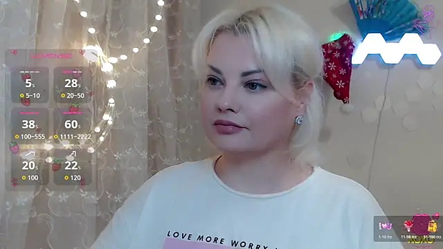 JewellKiss7 online show from December 2025 06:52:01 PM