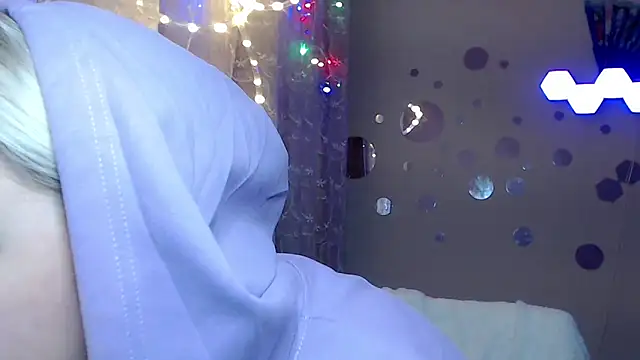 JewellKiss7 online show from February 2026 09:54:02 PM