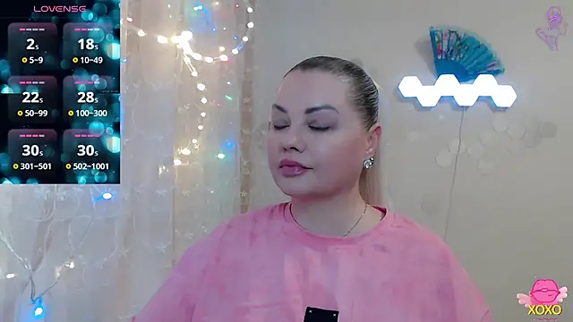 JewellKiss7 online show from April 2026 12:45:01 PM