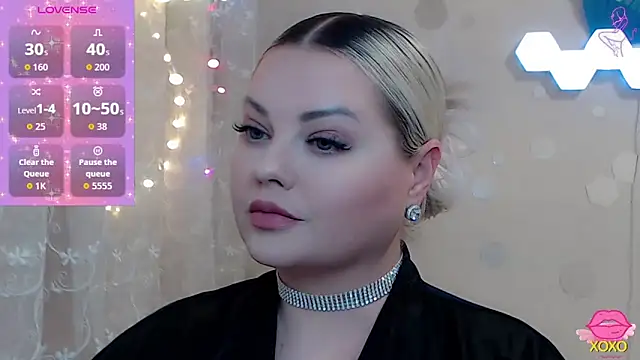 JewellKiss7 online show from March 2026 05:09:02 PM