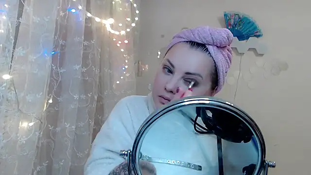 JewellKiss7 online show from April 2026 04:35:02 PM