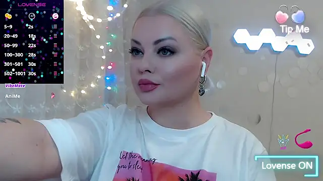Snapshot of JewellKiss7 chatting on June 2026 02:55:02 AM JewellKiss7 online show from June 2026 02:55:02 AM