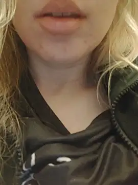 Linda 999 online show from September 2025 11:32:01 AM