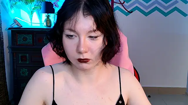 NancyMartinez online show from October 2025 05:08:01 AM