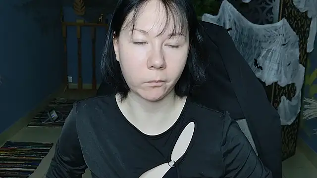 NancyMartinez online show from October 2025 05:06:01 AM