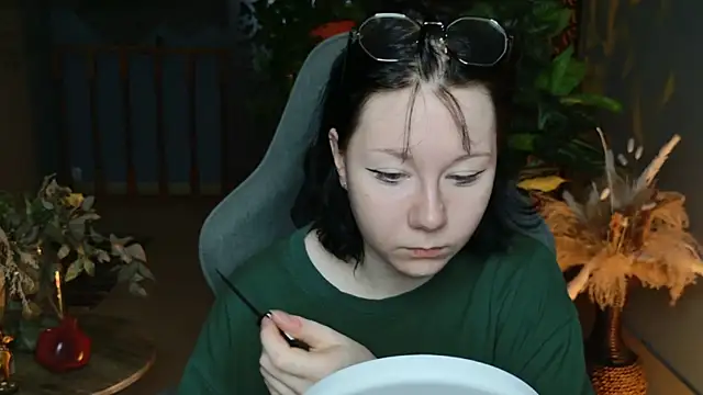 NancyMartinez online show from December 2025 05:12:01 AM