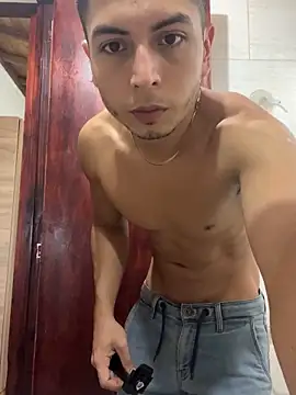 SAMUEL OBRIAN online show from March 2025 06:12:02 PM