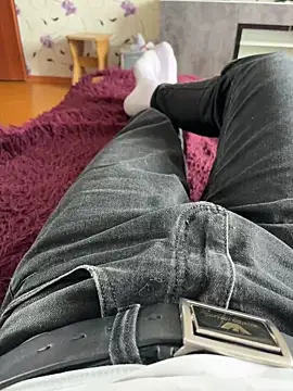 red red00 online show from February 2026 09:43:02 AM