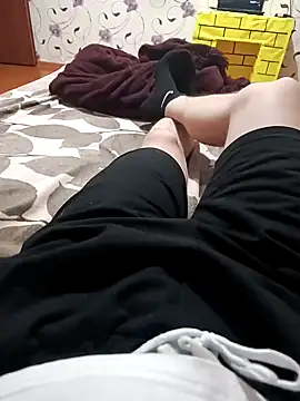 red red00 online show from February 2025 07:16:01 PM