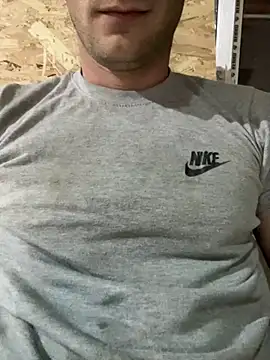 red red00 online show from September 2025 03:45:01 PM