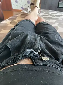 red red00 online show from March 2026 07:11:01 AM