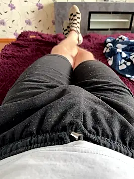 red red00 online show from January 2026 10:00:01 AM