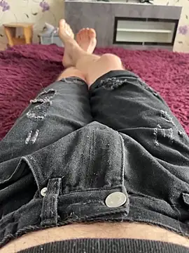 red red00 online show from February 2026 07:52:01 AM