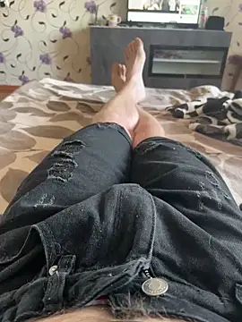 red red00 online show from March 2026 07:17:01 AM