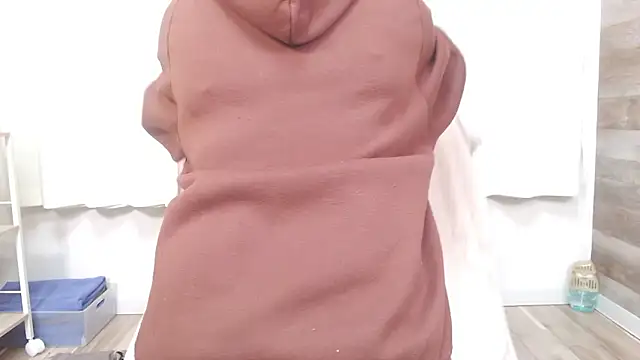 Snapshot of asahi_hime_69 chatting on March 2026 10:43:02 AM asahi hime 69 online show from March 2026 10:43:02 AM