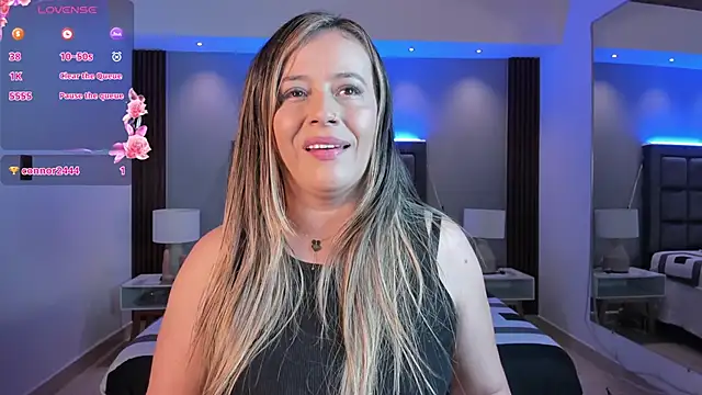 Snapshot of Susann_Ross chatting on January 2026 10:41:02 AM Susann Ross online show from January 2026 10:41:02 AM