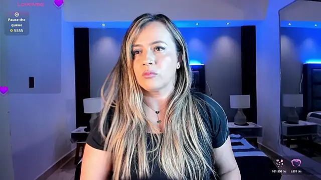 Snapshot of Susann_Ross chatting on February 2026 10:47:02 AM Susann Ross online show from February 2026 10:47:02 AM