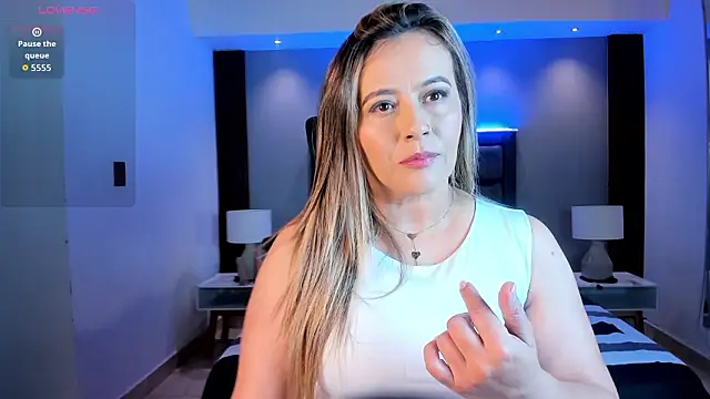 Snapshot of Susann_Ross chatting on February 2026 10:45:02 AM Susann Ross online show from February 2026 10:45:02 AM