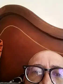 Snapshot of horfet chatting on October 2025 01:35:01 PM horfet online show from October 2025 01:35:01 PM