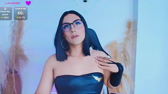 Snapshot of -Sofii_ chatting on February 2026 08:43:01 PM -Sofii online show from February 2026 08:43:01 PM