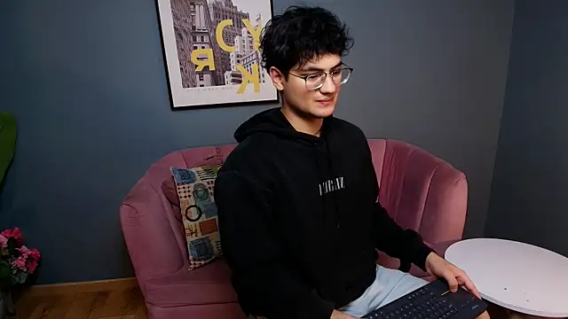 Mark Evans1  online show from March 2025 07:36:02 PM