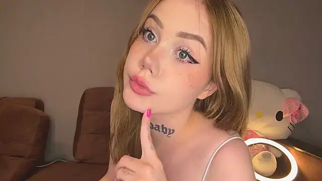 Snapshot of hanna_cry_baby chatting on October 2025 03:34:01 PM hanna cry baby online show from October 2025 03:34:01 PM