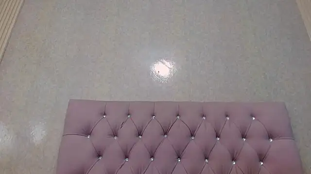 Luciana Hardman online show from March 2025 10:31:02 PM