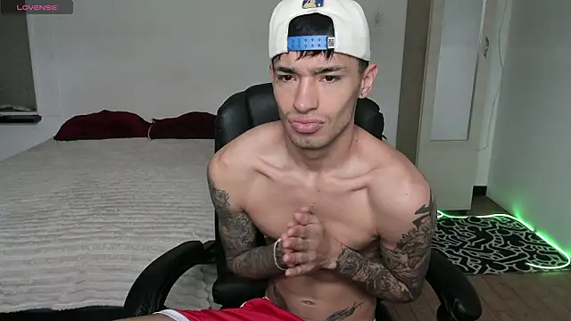 Damon  333 online show from March 2026 05:14:02 PM