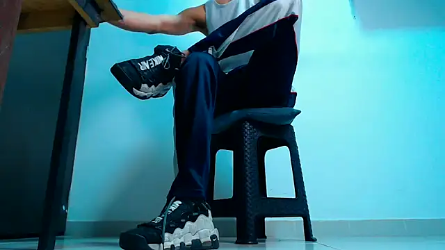 mastersmits online show from February 2026 02:28:01 AM