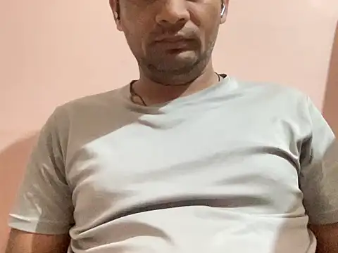 NiceBoy9099 online show from November 2025 11:08:02 PM