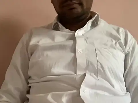 NiceBoy9099 online show from February 2026 05:38:02 AM