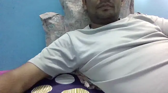 Snapshot of NiceBoy9099 chatting on March 2025 09:24:02 AM NiceBoy9099 online show from March 2025 09:24:02 AM