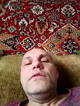 Snapshot of Pineapple04 chatting on November 2025 06:25:01 AM Pineapple04 online show from November 2025 06:25:01 AM